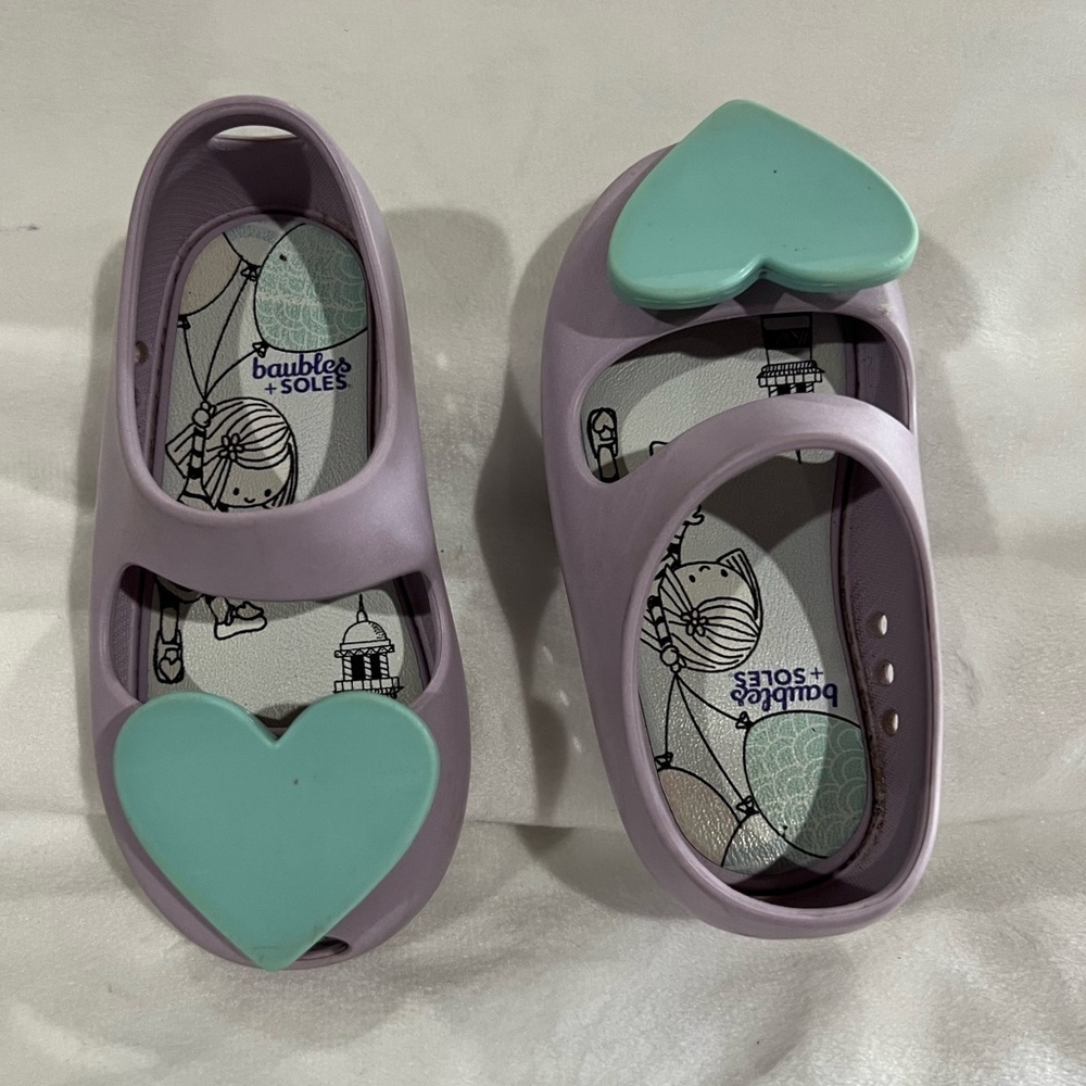 Baubles and Soles Little Girl Size 7 Shoe in Pastel Lavender with Teal Heart - Picture 8 of 10